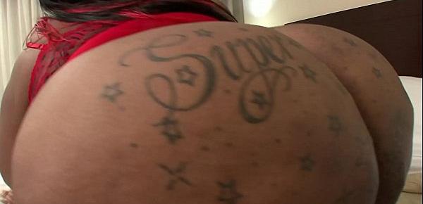 Couple of big beautiful black ladies Cotton Candi SuperStar XXX with huge knockers and massive keysters train their skull-job skills and drilling their twats with toy